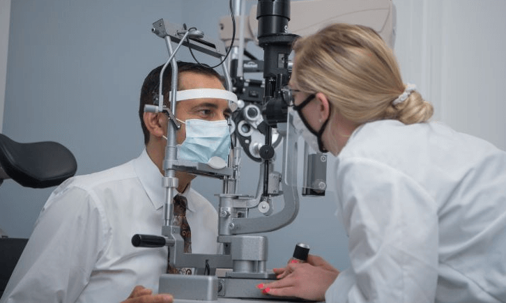 How to Choose the Right Optometrist