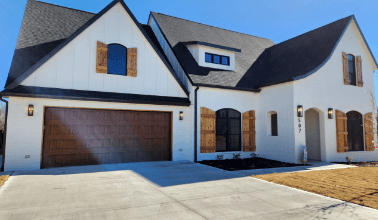 Garage Door Design Trends: Elevate Your Home's Curb Appeal