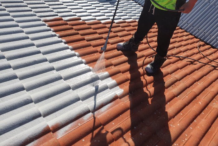 Roof Cleaning in Gold Coast: A Comprehensive Guide to Protecting Your Roof and Home