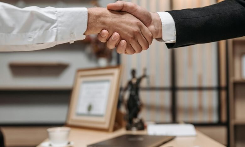 legal service payment structure